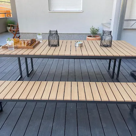 Apartman Sundeck