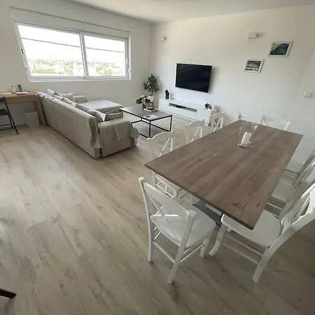 Sundeck Apartman