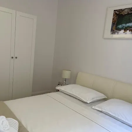 Sundeck Apartman Podstrana